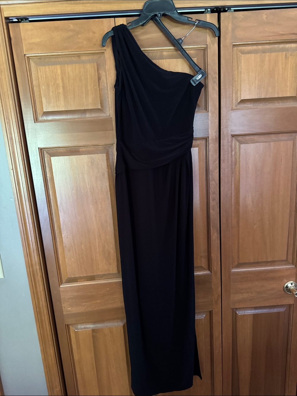 Chaps One-Shoulder Black Evening Gown